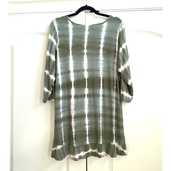 One world Sage Green and White Tie Dye Boho Blouse - Picture 7 of 7